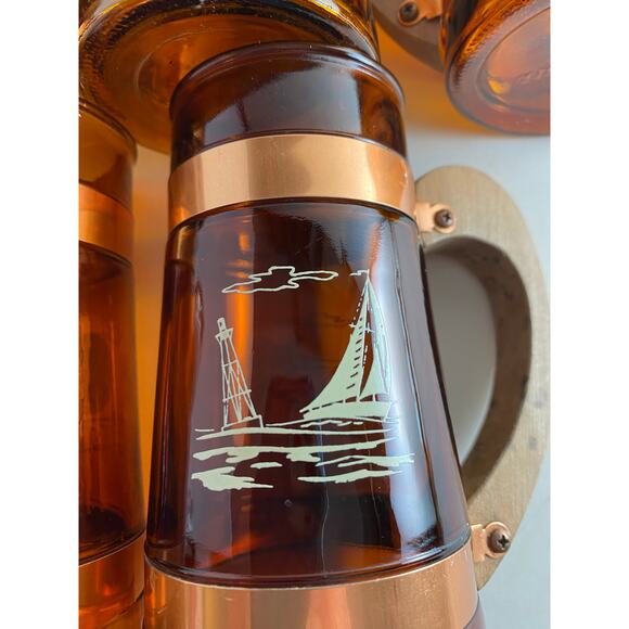 Vintage Amber Glass Beer Mugs Set of 8 – Sports Motif, 1960s Retro Barware - Picture 9 of 10